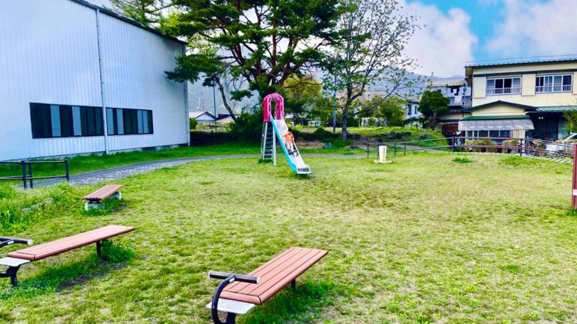 貸別荘 ウサギの郷 Fujikawaguchiko Bagian luar foto